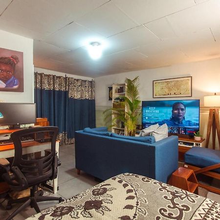 Palm Springs Bed & Breakfast Limbe Exterior foto