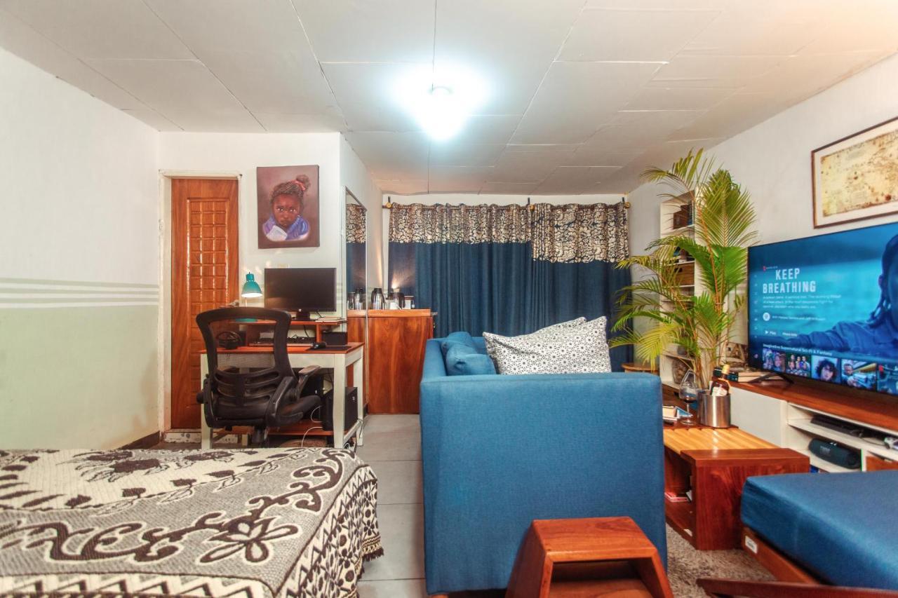 Palm Springs Bed & Breakfast Limbe Exterior foto